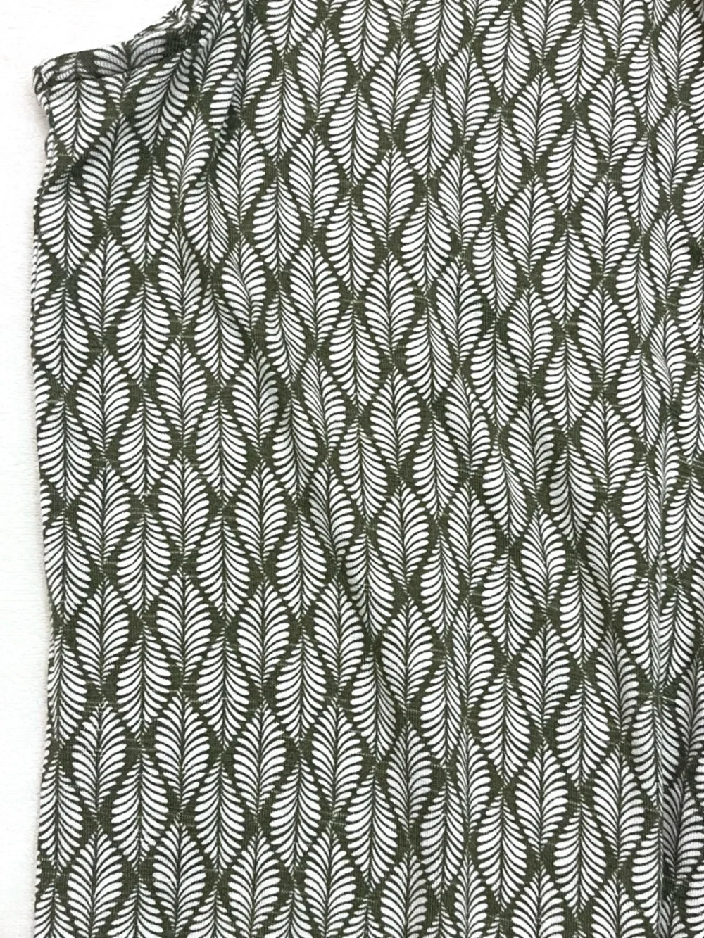 LOFT Outlet Women’s Dark Green & White Geometric Sleeveless Tank Top Large - Picture 14 of 16